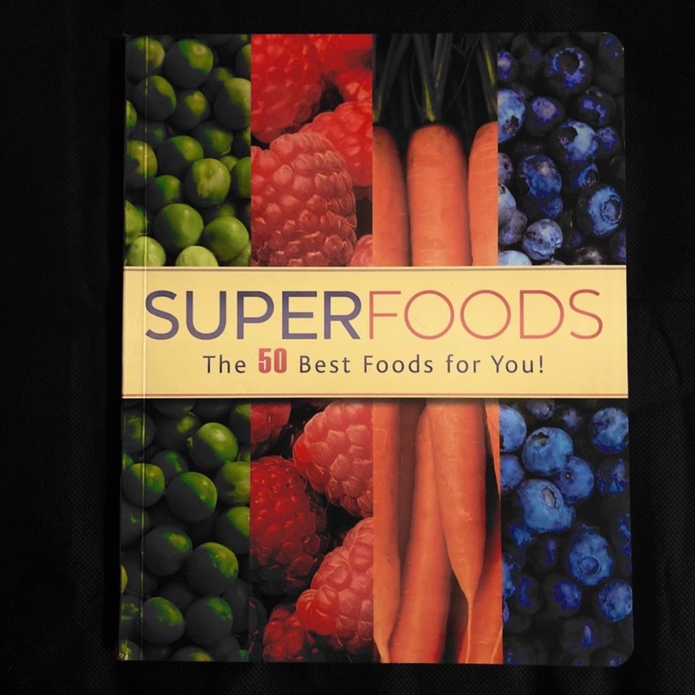 NWOT Super Foods Book